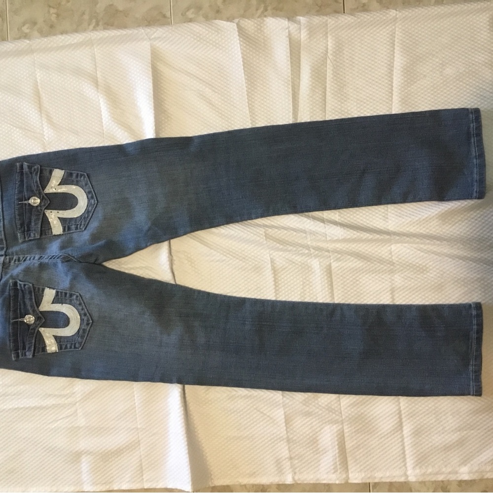 TRUE RELIGION JEANS/ SIZE 28/ FRONT RISE MEASUREMENT “7/ LENGTH “30 - Picture 2 of 6